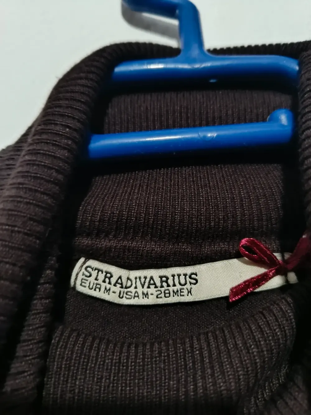 Jersey fino cuello alto Stradivarius talla M, foto 2