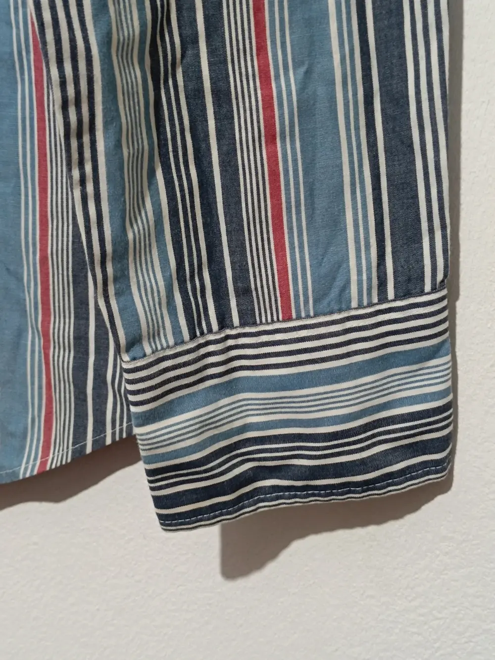 Camisa a rayas manga larga Levi's talla M ver medidas, foto 2