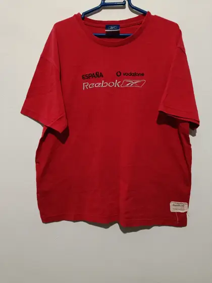 Camiseta vintage Reebok España Vodafone talla L/XL ver medidas