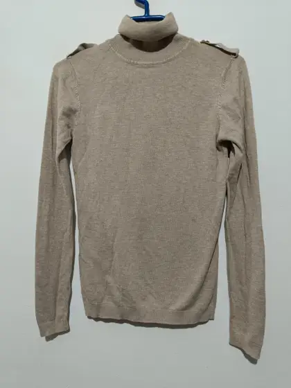 Jersey cuello alto Stradivarius talla M