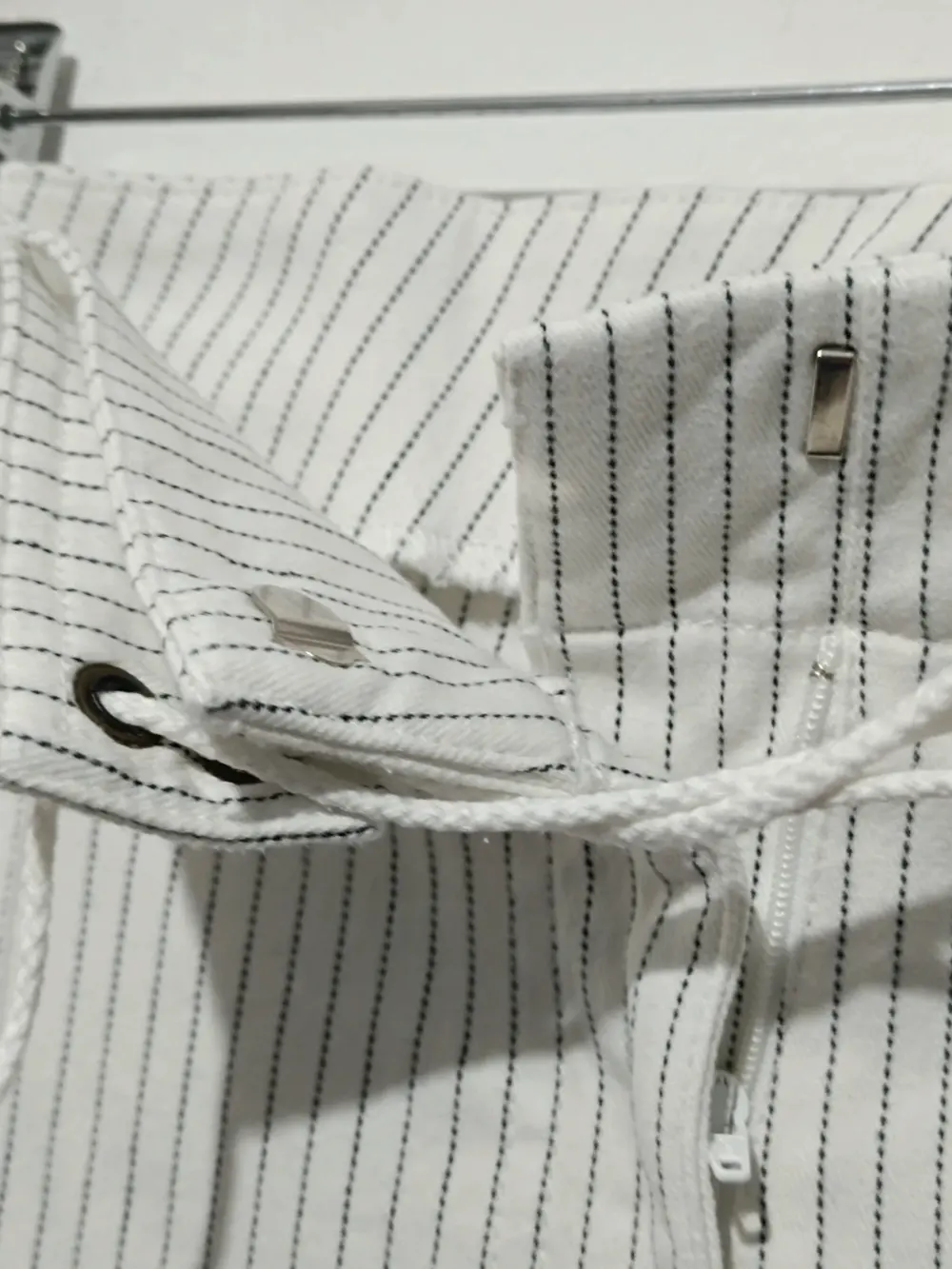 Pantalon a rayas Miss Dynam talla 46 ver medidas, foto 3