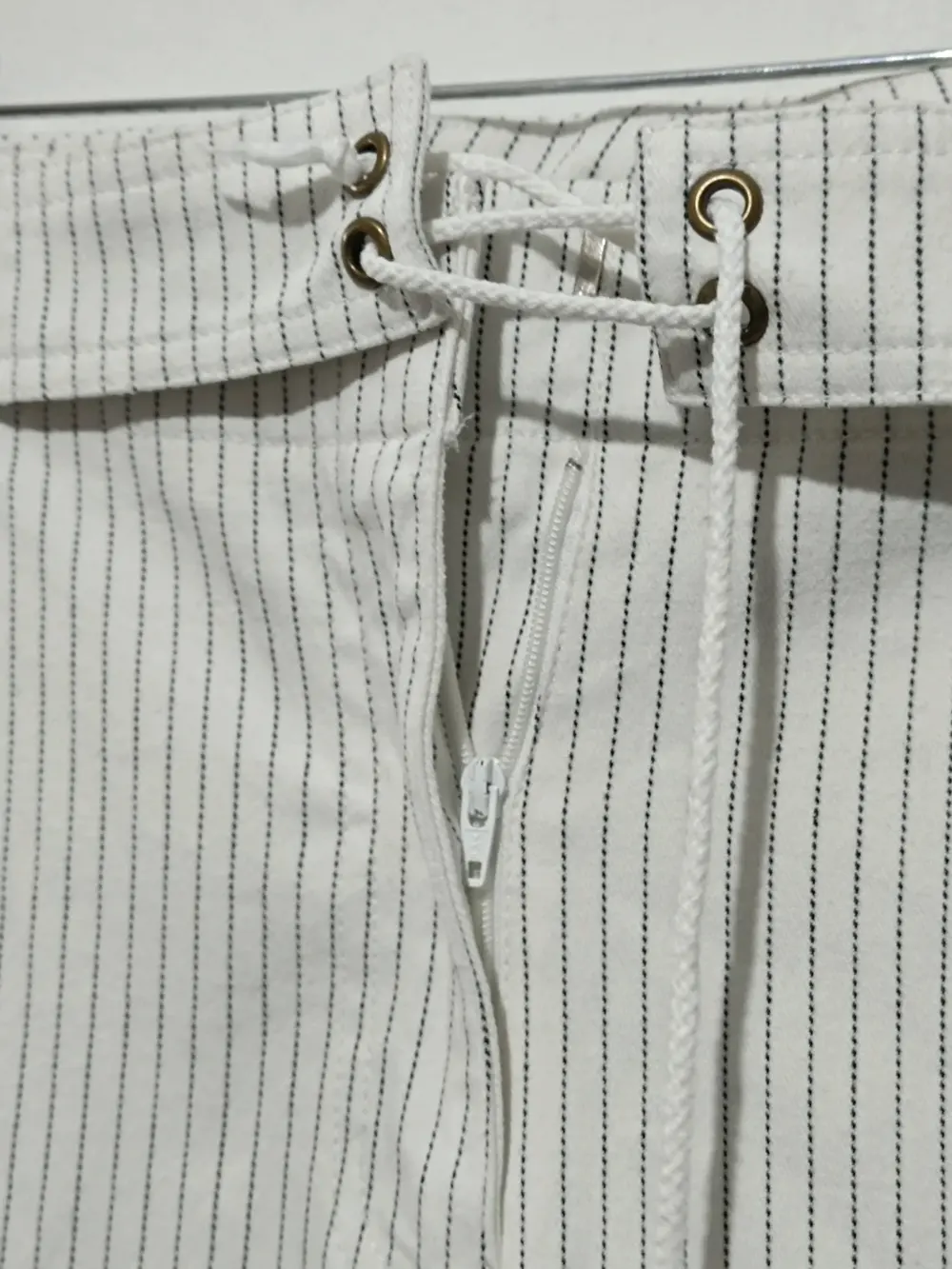 Pantalon a rayas Miss Dynam talla 46 ver medidas, foto 4