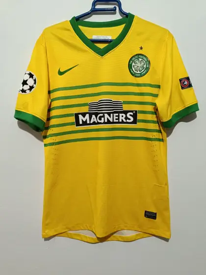 Camiseta Celtic football club temporada 2013 Abel 8 talla S ver medidas
