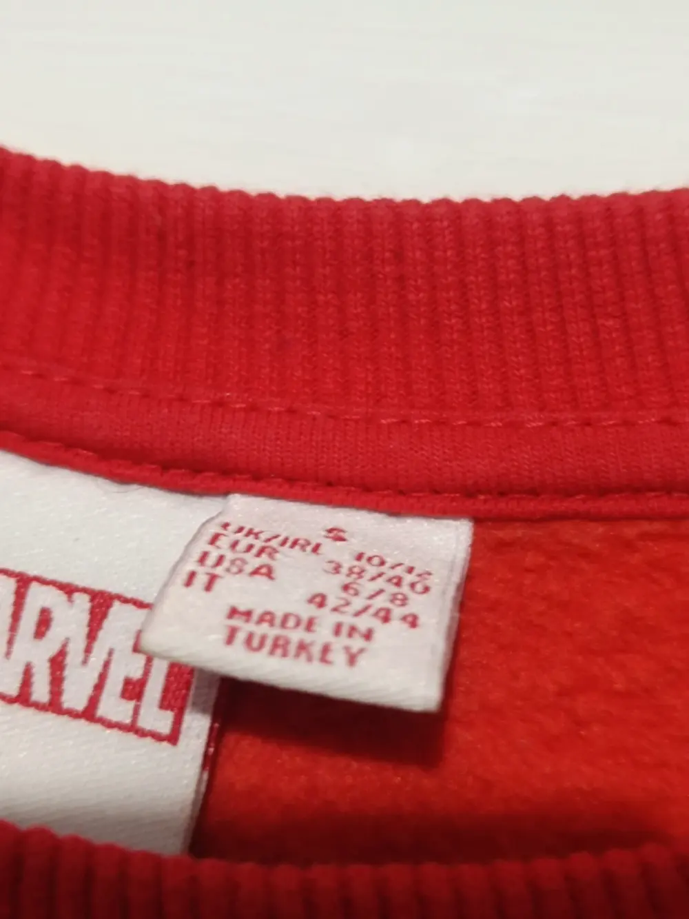 Jersey cuello redondo mujer Black Widow Marvel talla 38 M ver medidas, foto 3