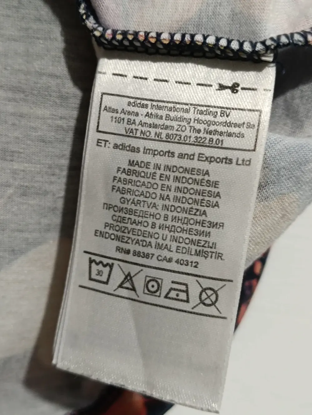 Camiseta estampada flores sin mangas Adidas originals talla S ver medidas, foto 5