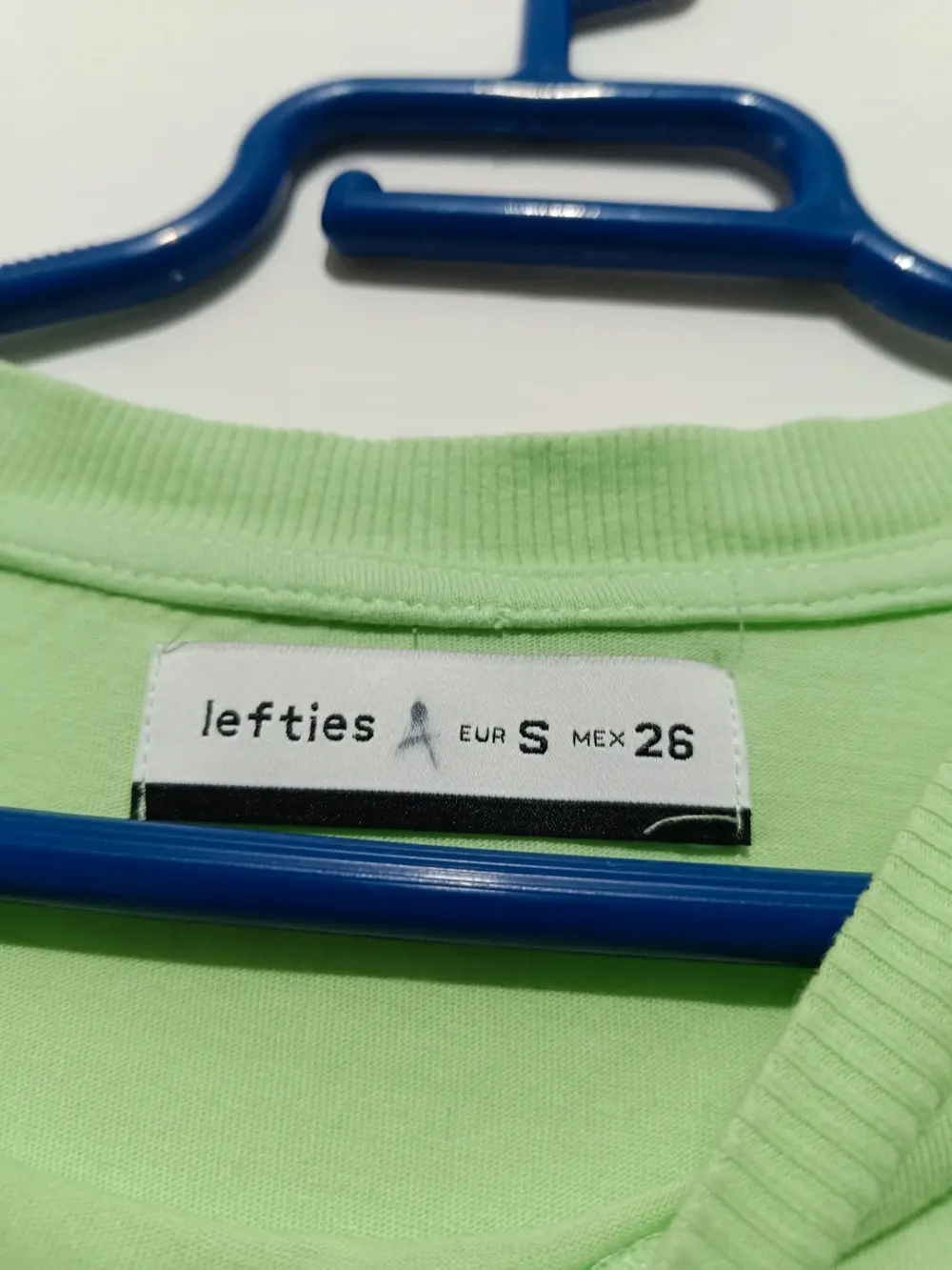 Top verde menta Lefties talla S ver medidas, foto 2