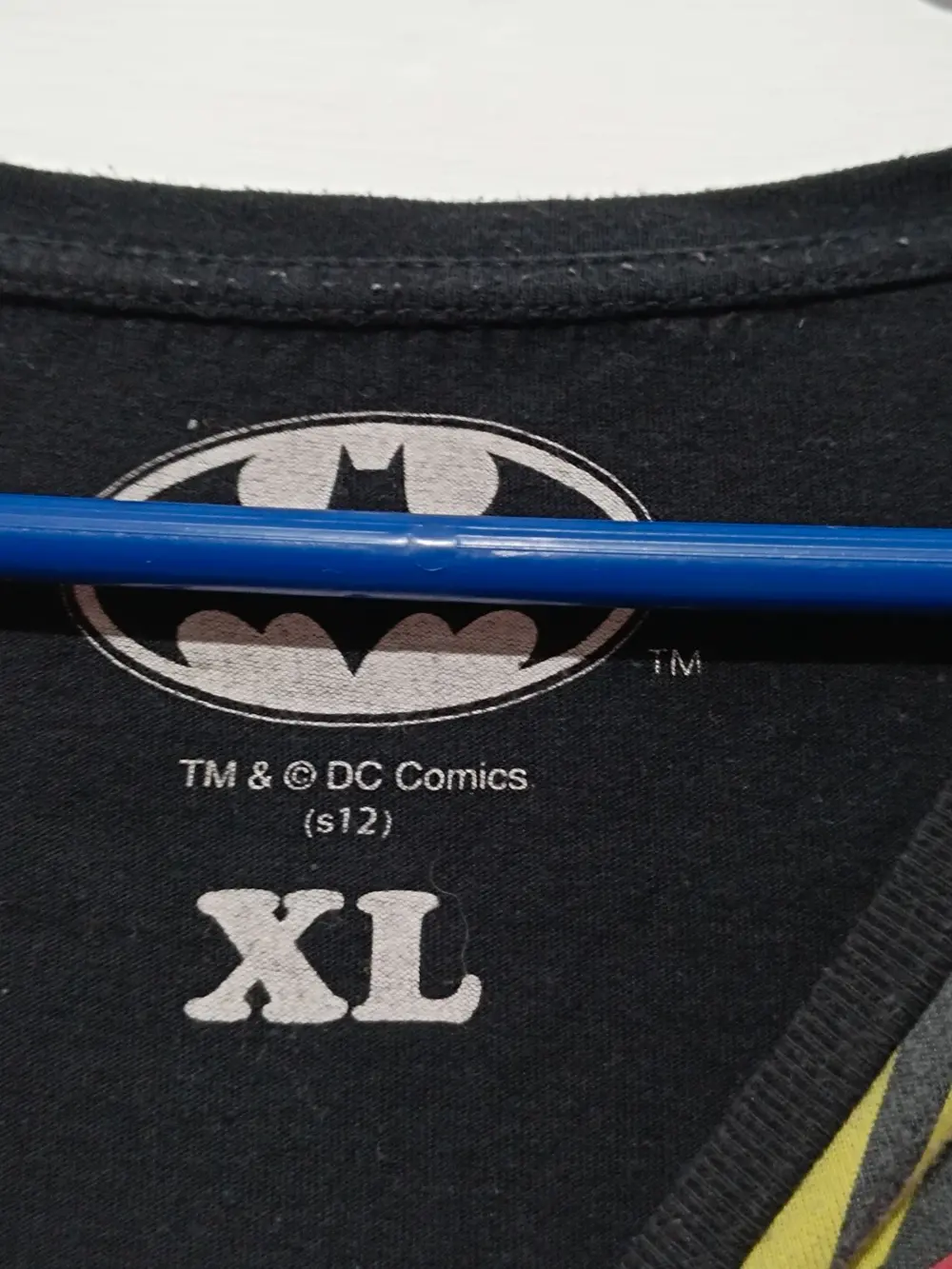Camiseta manga corta Batman The Night talla XL DC Comics, foto 2