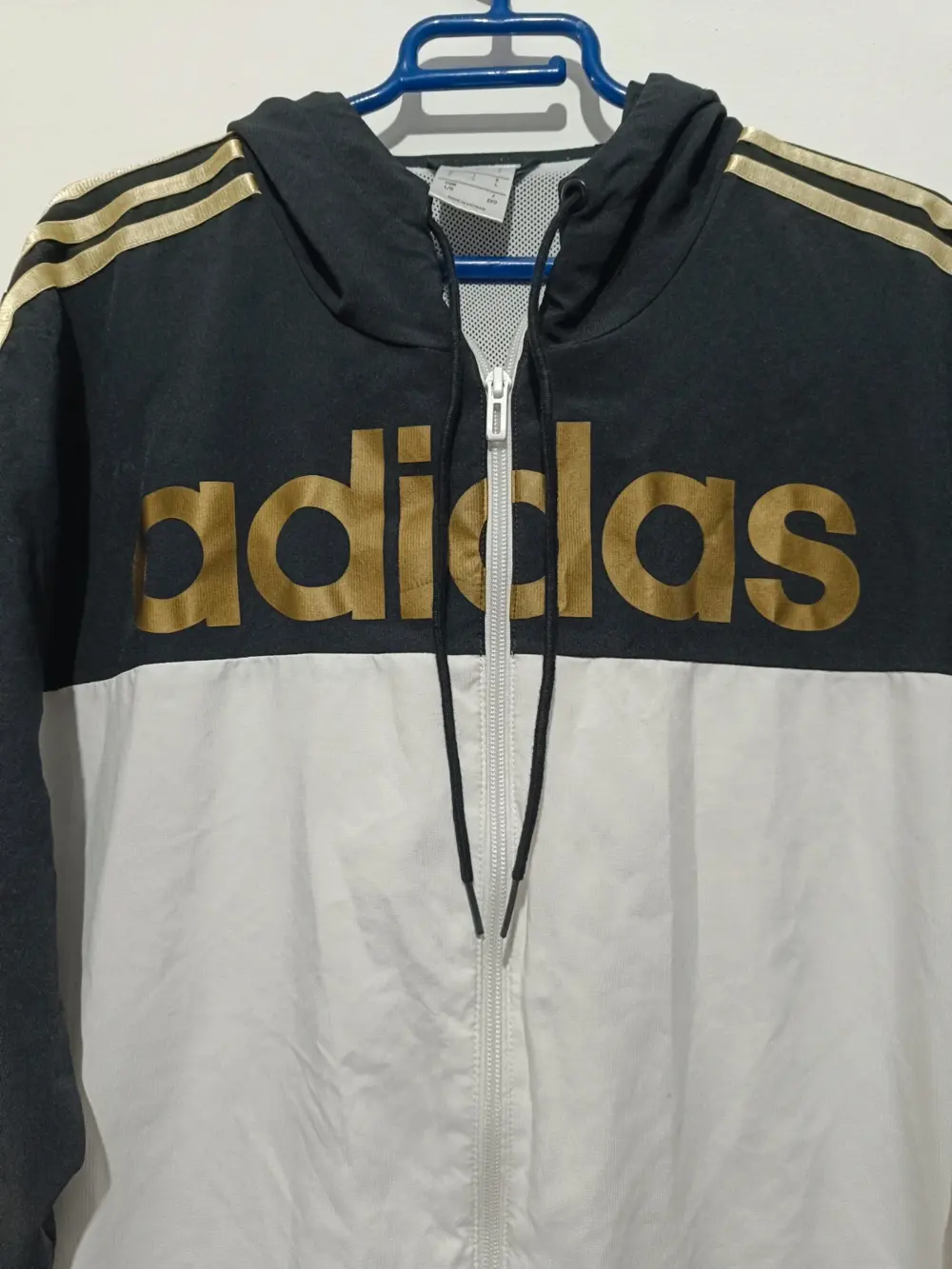 Chaqueta chandal Adidas con capucha talla L, foto 2