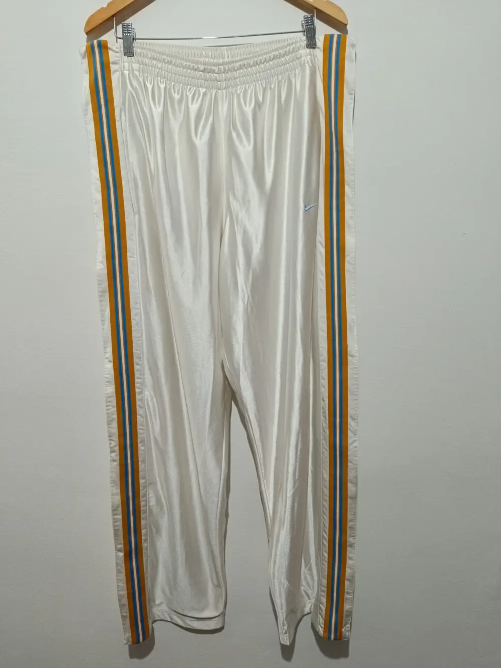 Pantalon chandal Nike abertura lateral talla XL