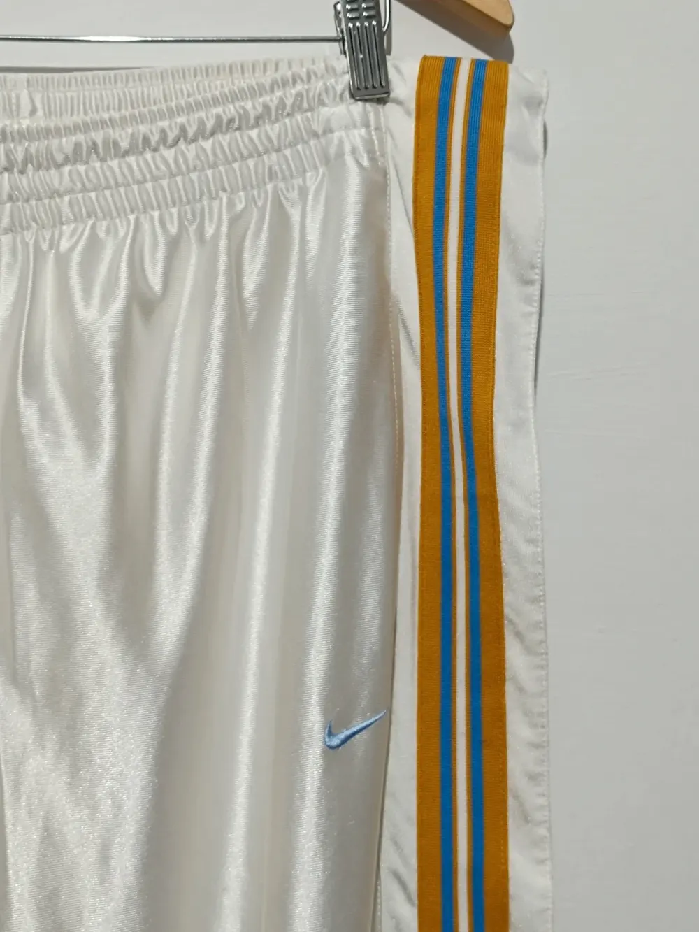 Pantalon chandal Nike abertura lateral talla XL, foto 2