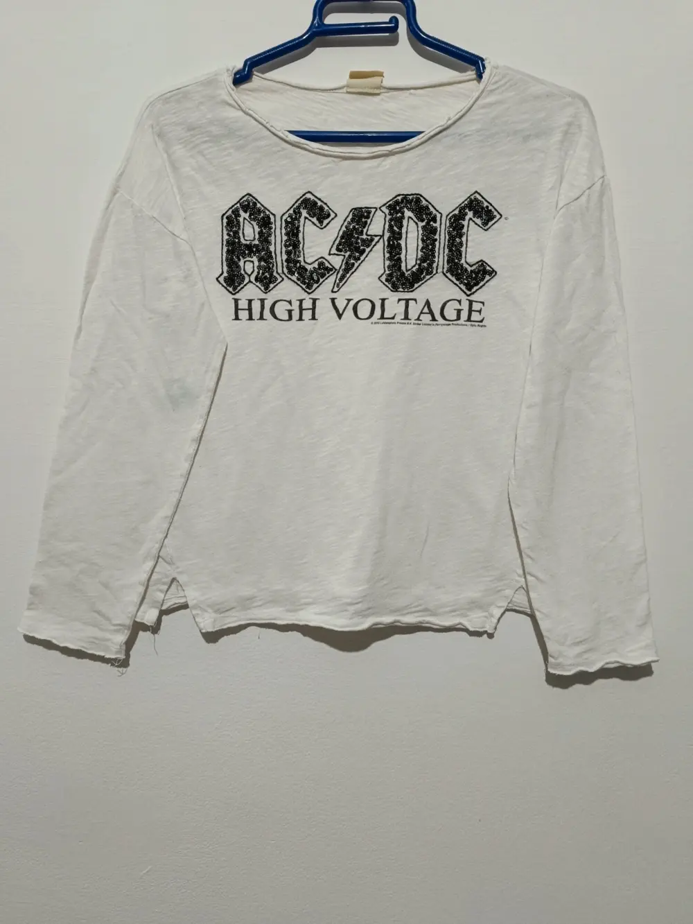 Camiseta manga larga AC/DC talla 11-12 años Zara girls