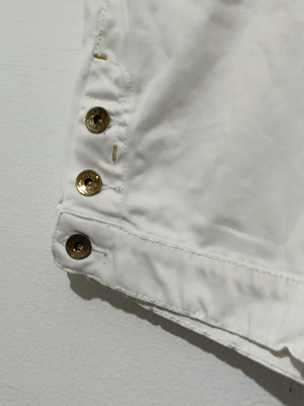 Pantalon corto short vaquero Bershka talla 38 ver medidas, foto 3