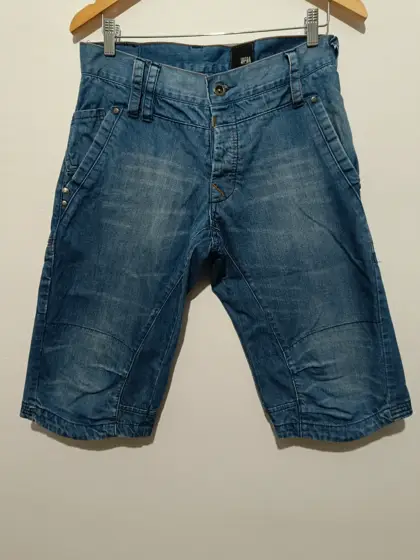 Pantalon vaquero corto Jack & Jones talla S ver medidas