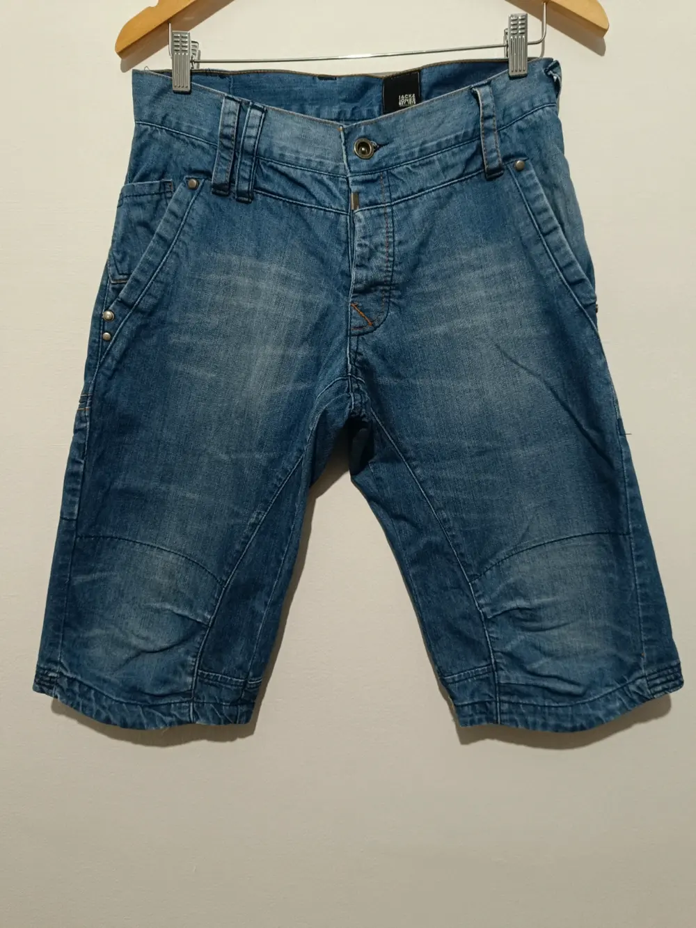 Pantalon vaquero corto Jack & Jones talla S ver medidas