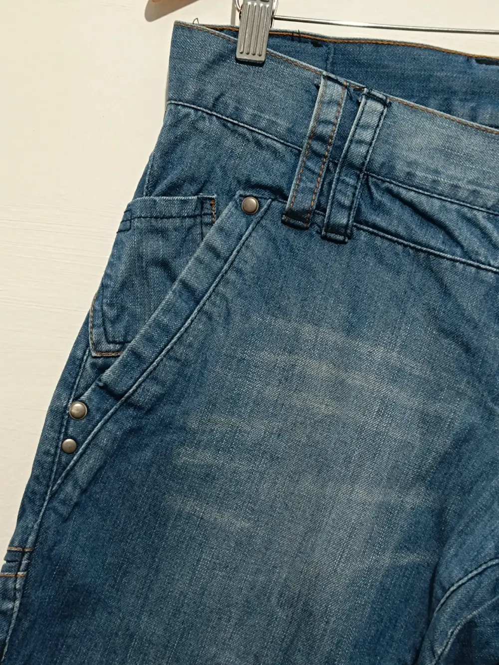 Pantalon vaquero corto Jack & Jones talla S ver medidas, foto 2