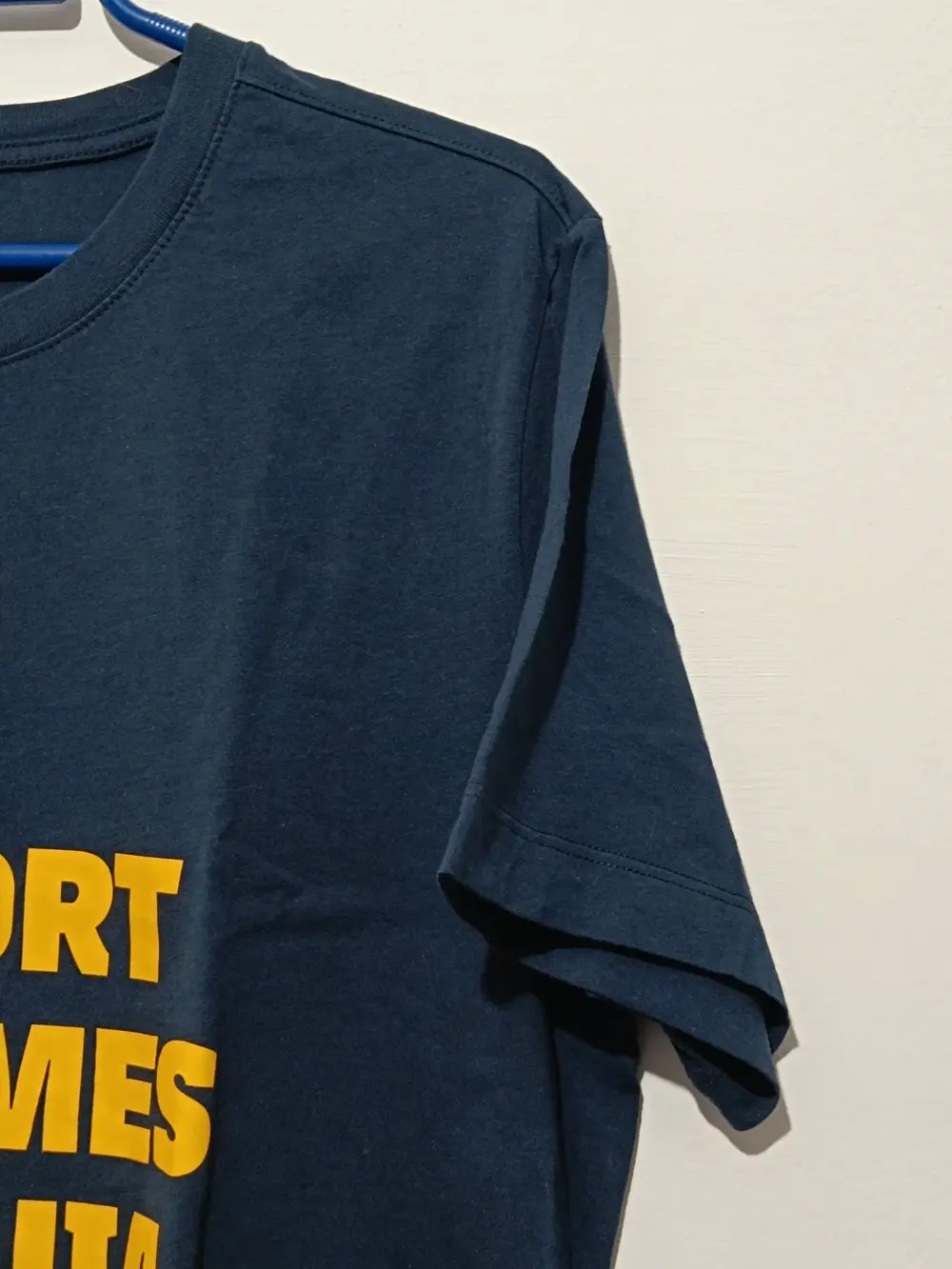 Camiseta FC Barcelona Soporte Victimas Turquía y Siria talla L Nike, foto 4