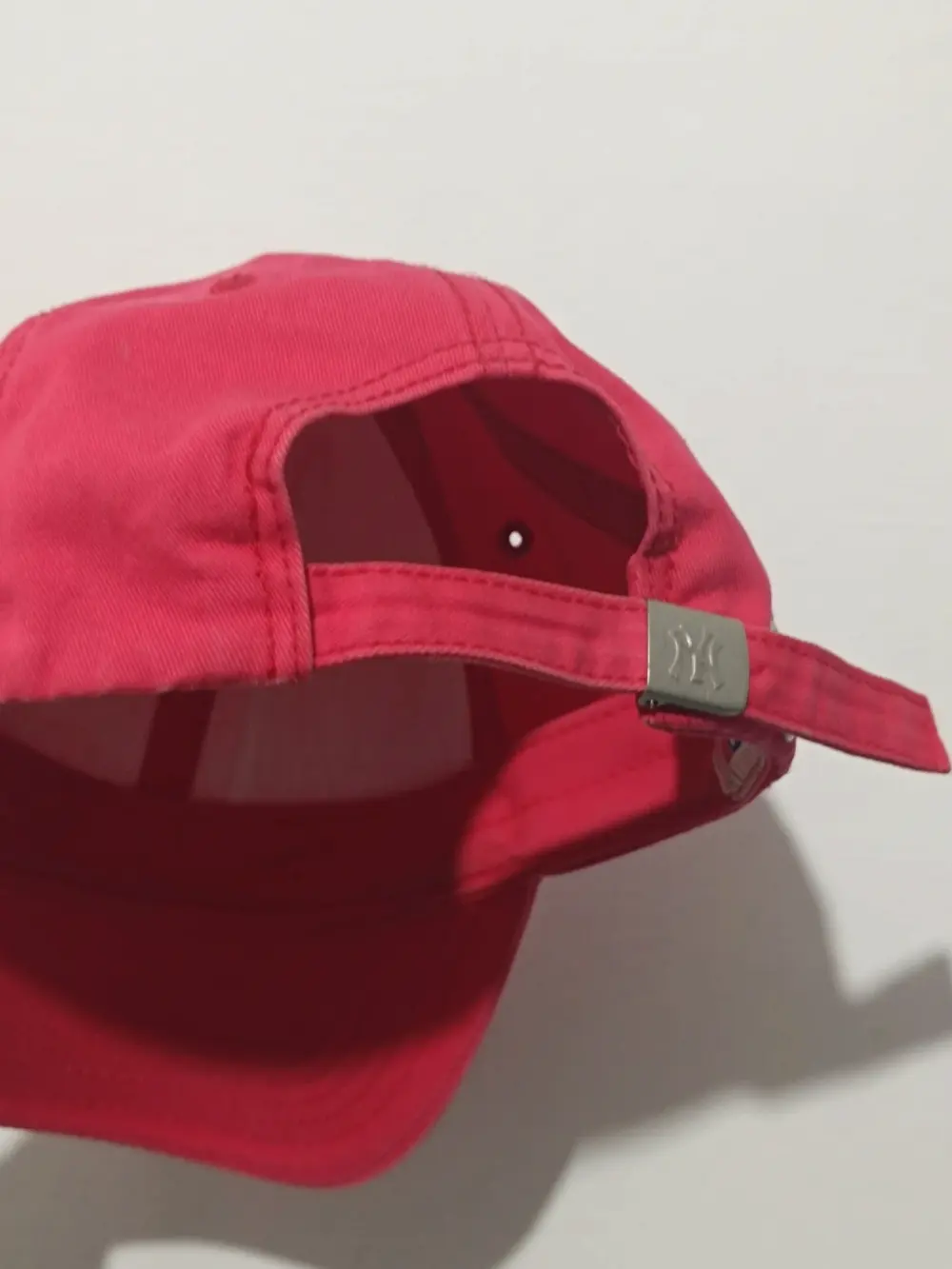Gorra New era MLB New York yankees logo Plata talla ajustable adulto 58cm unisex, foto 5