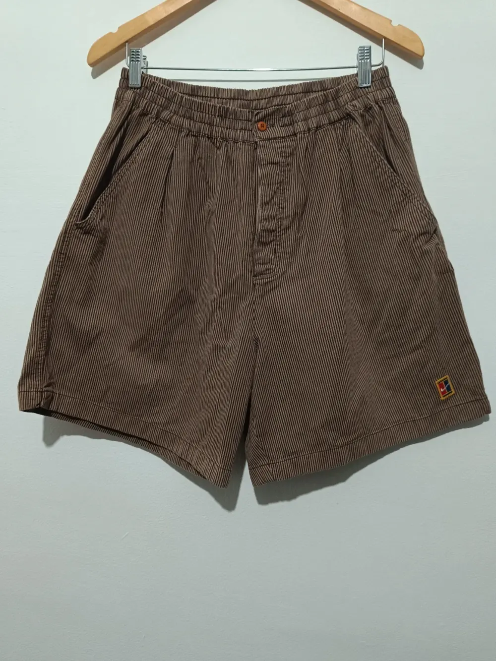 Pantalon short vintage Nike tenis talla L