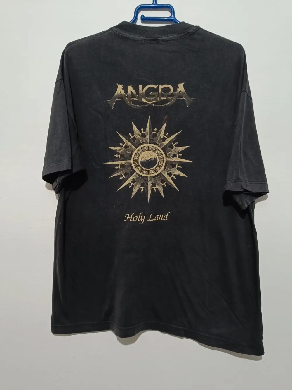 Camiseta vintage Angra Holy land Hanes talla L ver medidas, foto 5