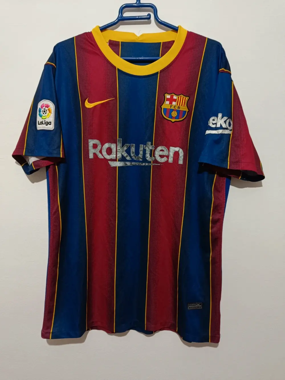 Camiseta FC Barcelona Nike Rakuten 20/21 talla XL sirve para L ver medidas