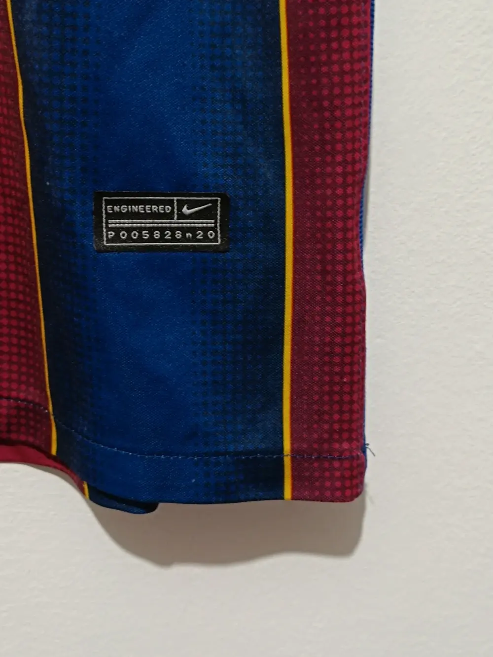 Camiseta FC Barcelona Nike Rakuten 20/21 talla XL sirve para L ver medidas, foto 3