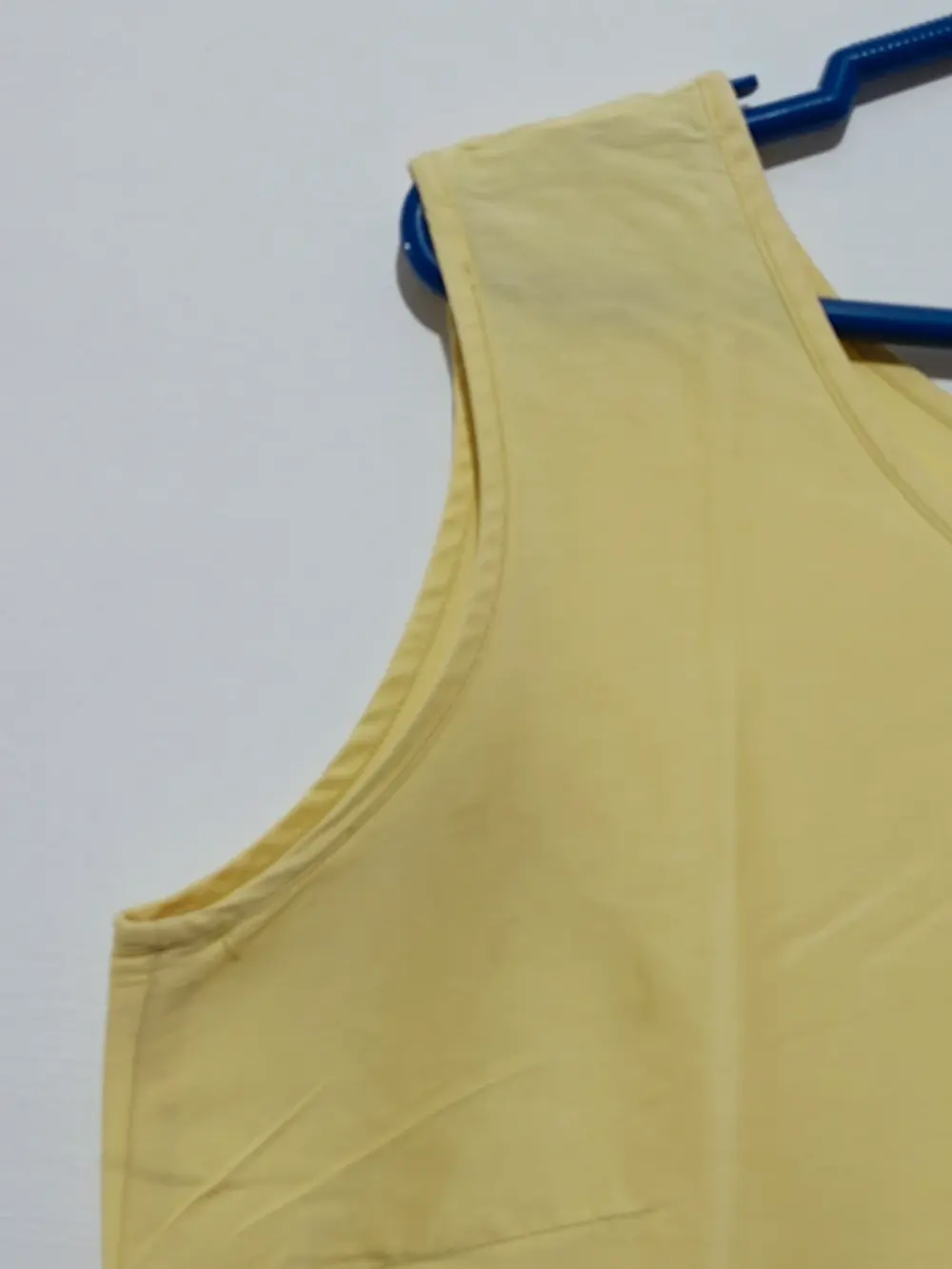 Camiseta top Burberry talla 46, foto 2