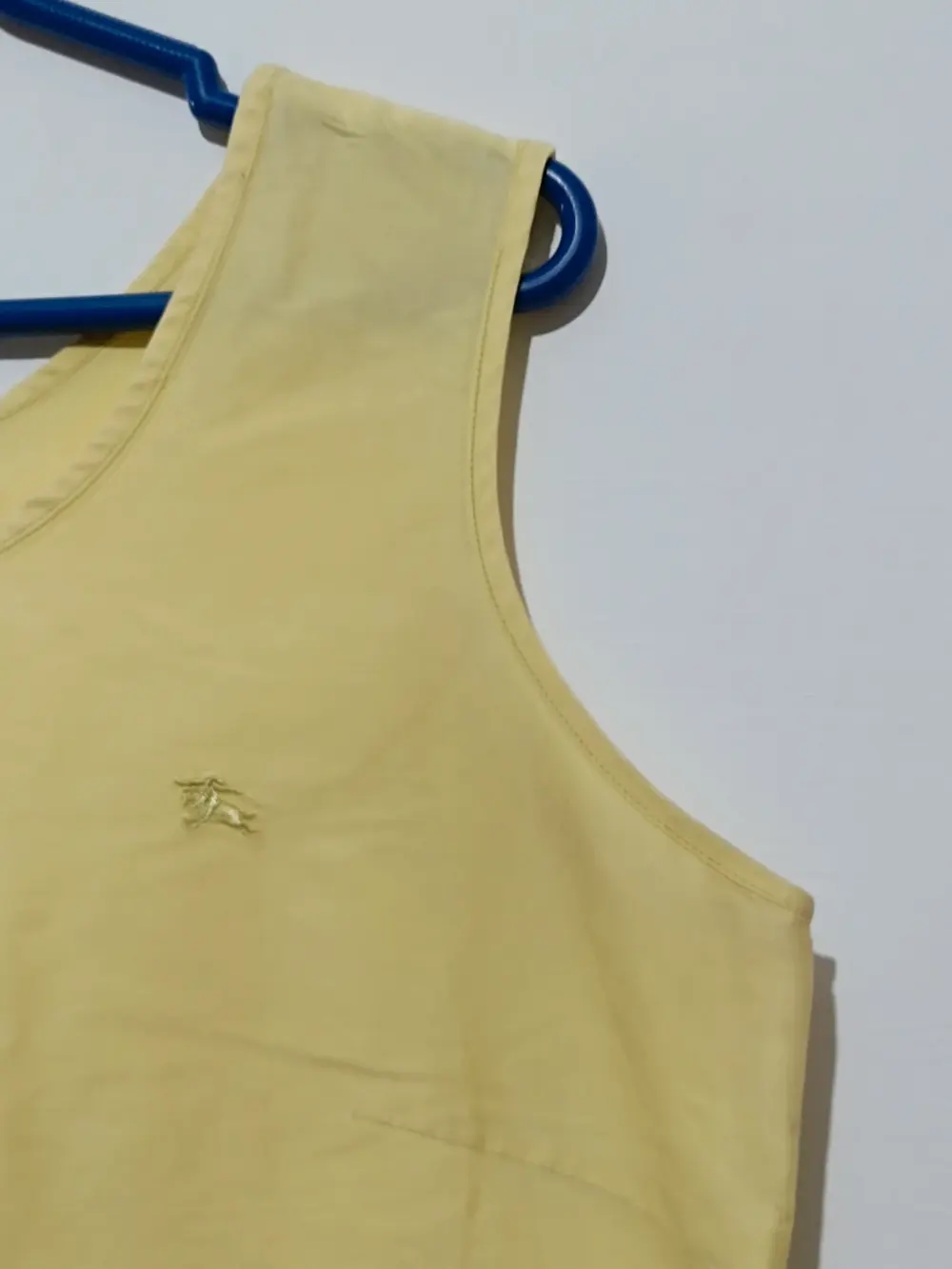 Camiseta top Burberry talla 46, foto 3