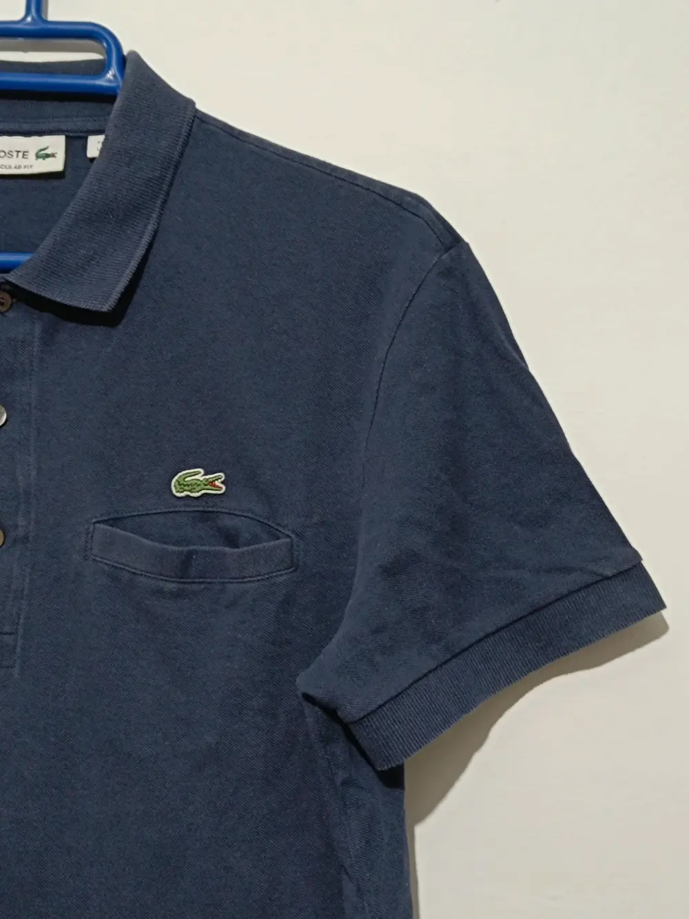 Polo manga corta Lacoste talla 3 equivale a una S, foto 2