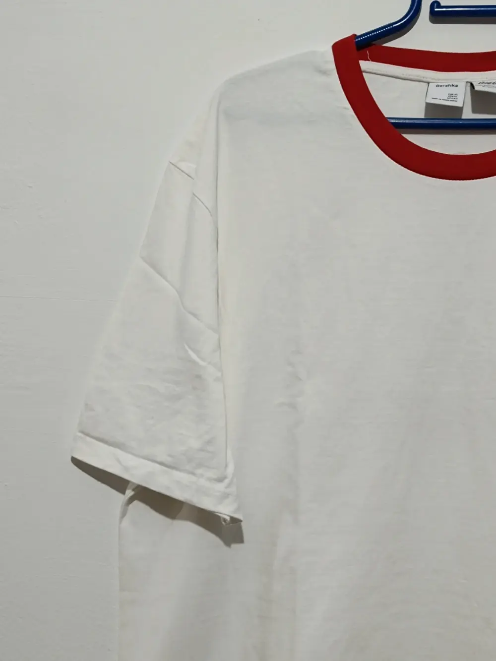 Camiseta Coca-Cola Bershka talla XL, foto 3
