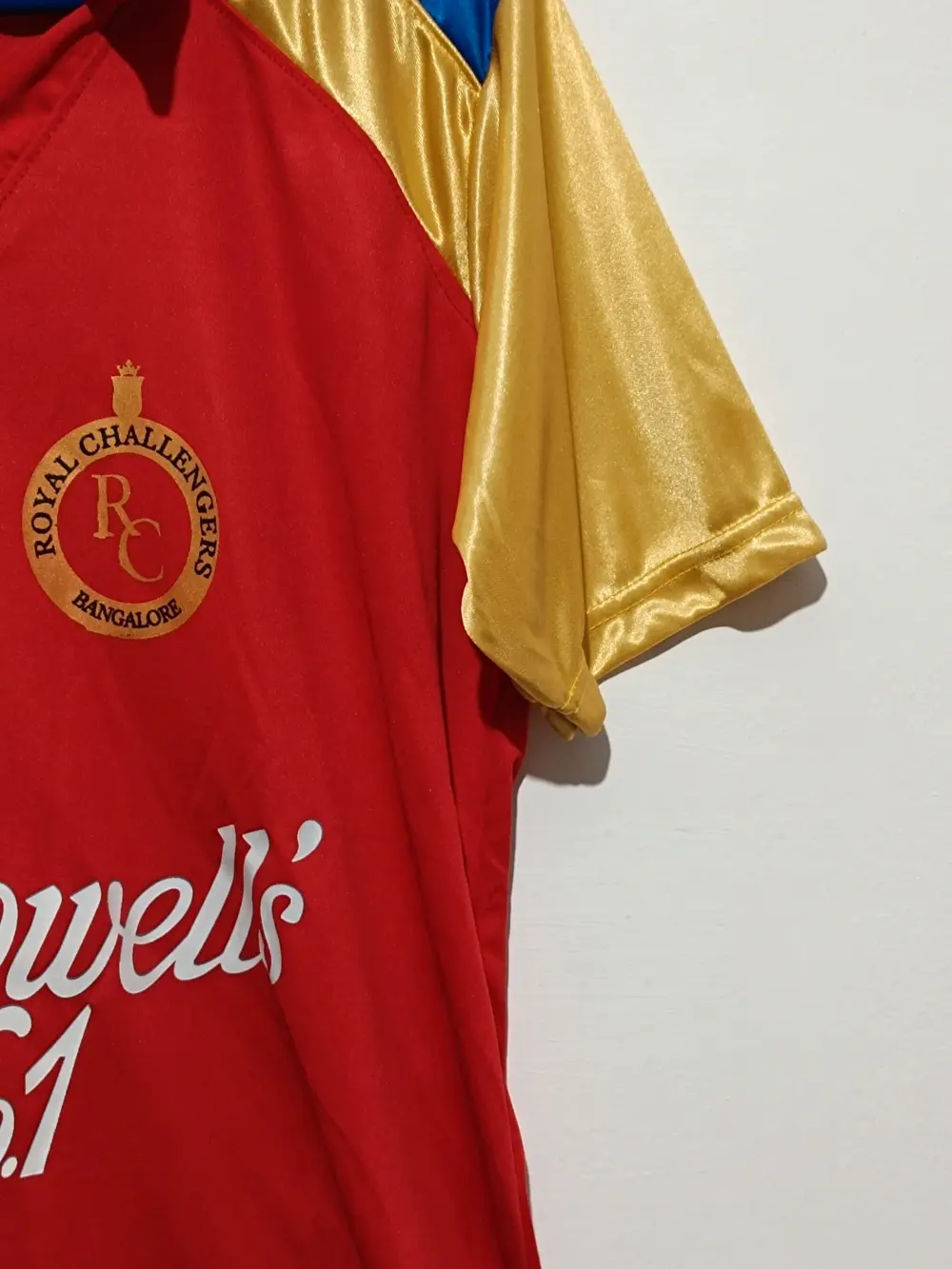 Camiseta Críquet Royal Challengers Bangalore talla S/M ver medidas, foto 3