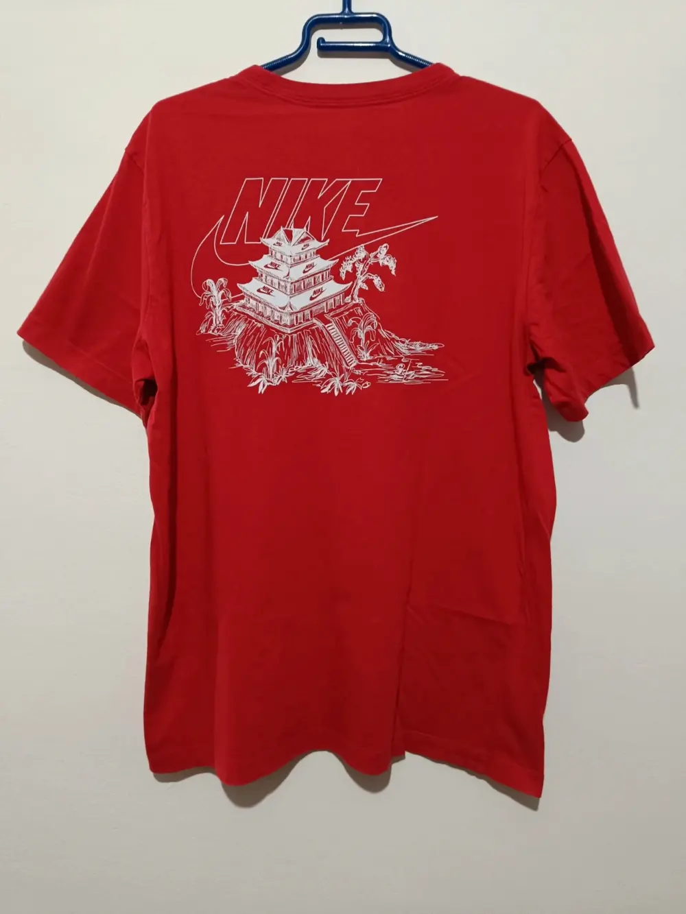 Camiseta Nike Sportswear talla L