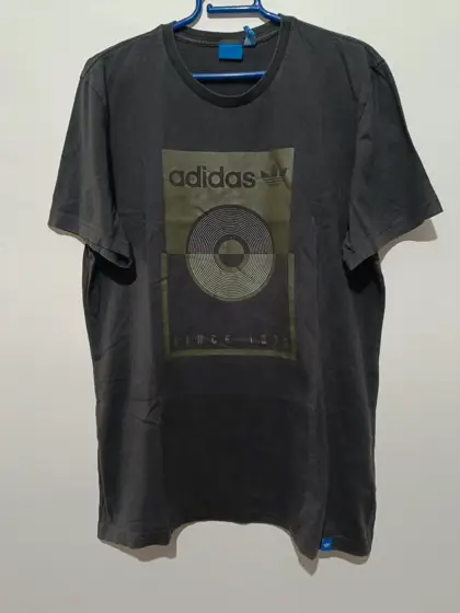 Camiseta Adidas originals talla XL ver medidas