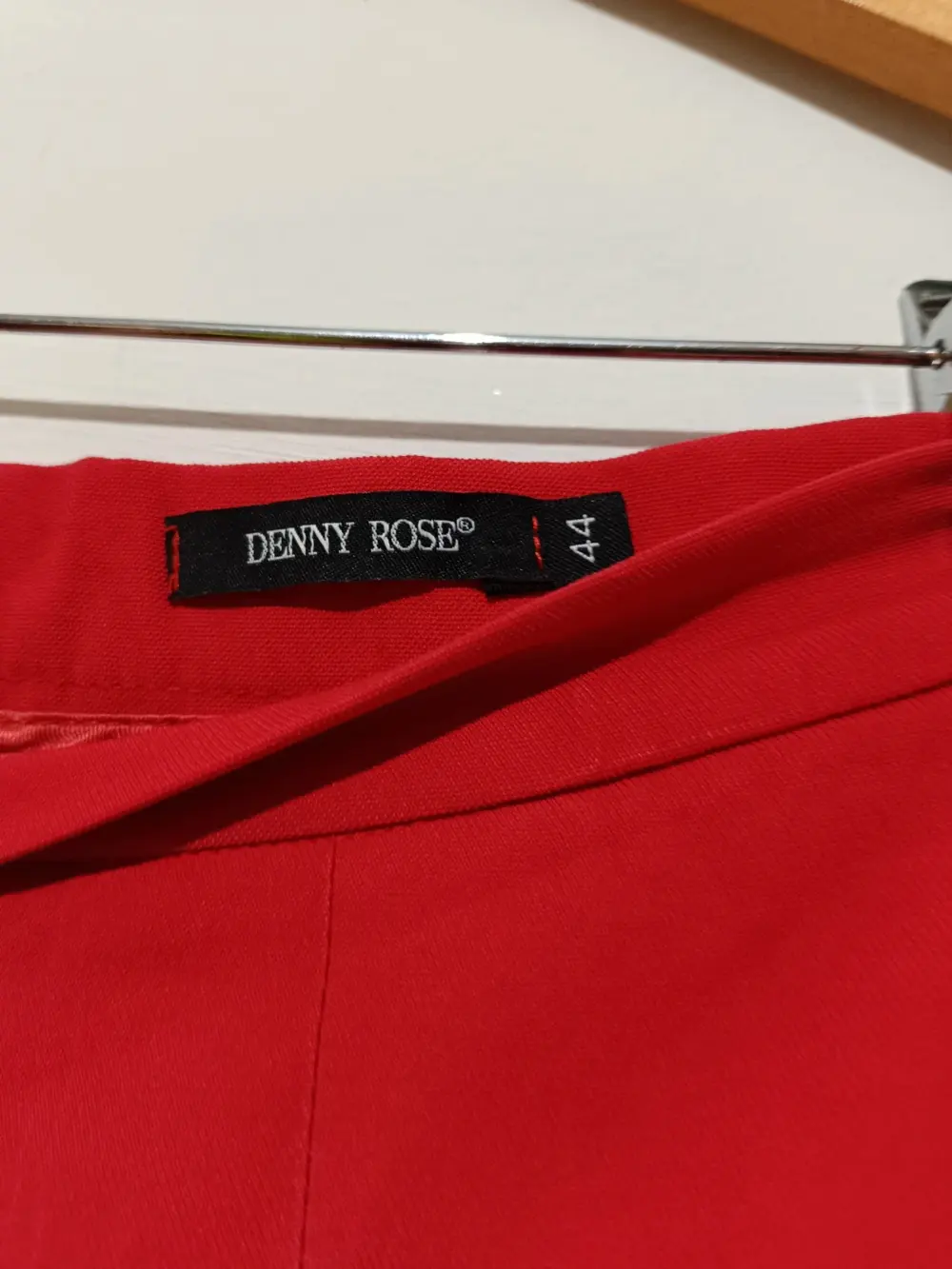 Minifalda de verano Denny Rose talla XS/S ver medidas, foto 4
