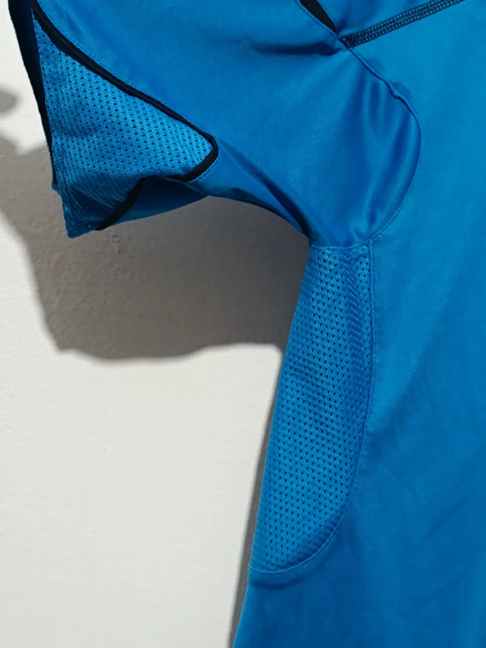 Camiseta manga corta Adidas predator talla M sirve para S ver medidas, foto 5