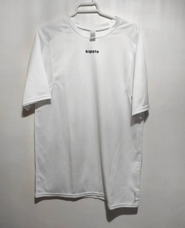 Camiseta deportiva Kipsta talla S sirve para M