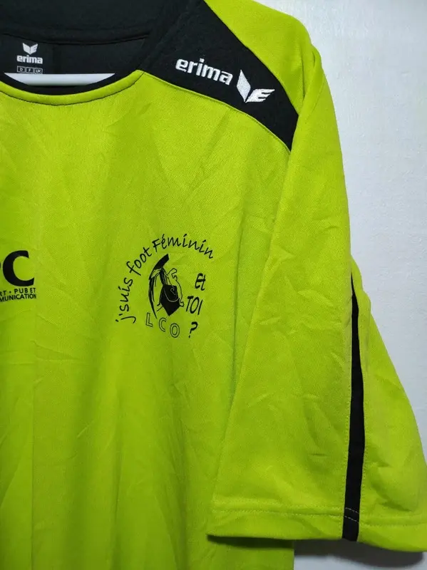 Camiseta futbol femenino Erima talla M pero sirve L, foto 2