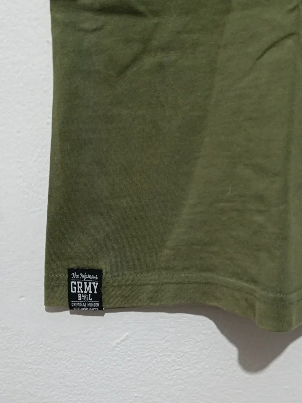 Camiseta manga corta Grimey fuego y saqueo verde militar talla L, foto 3