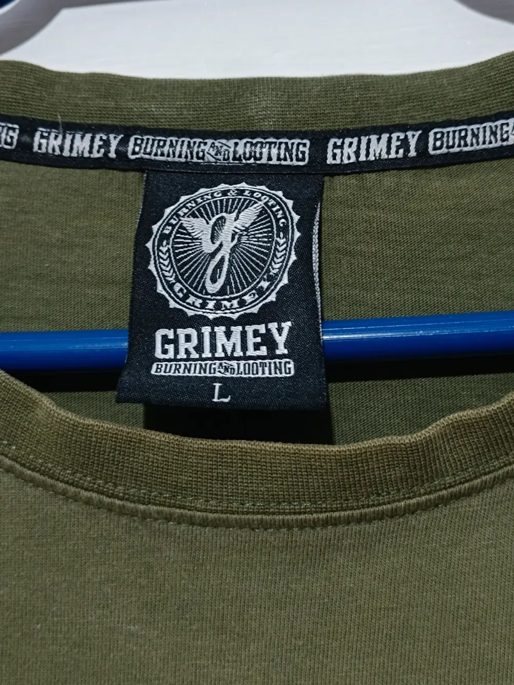 Camiseta manga corta Grimey fuego y saqueo verde militar talla L, foto 4