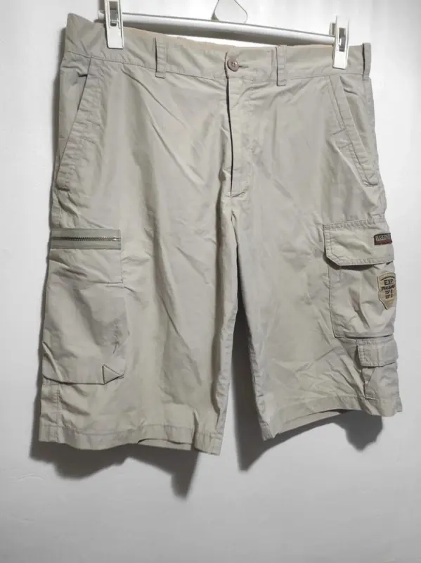Pantalon corto cargo Napapijri talla 48 pero es una 42, foto 5