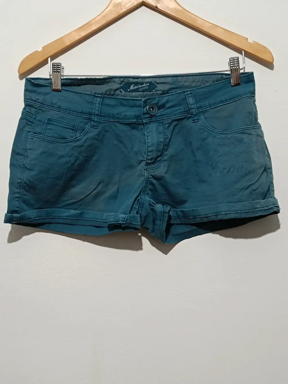 Pantalon corto vaquero Miss bombon talla L ver medidas, foto 2