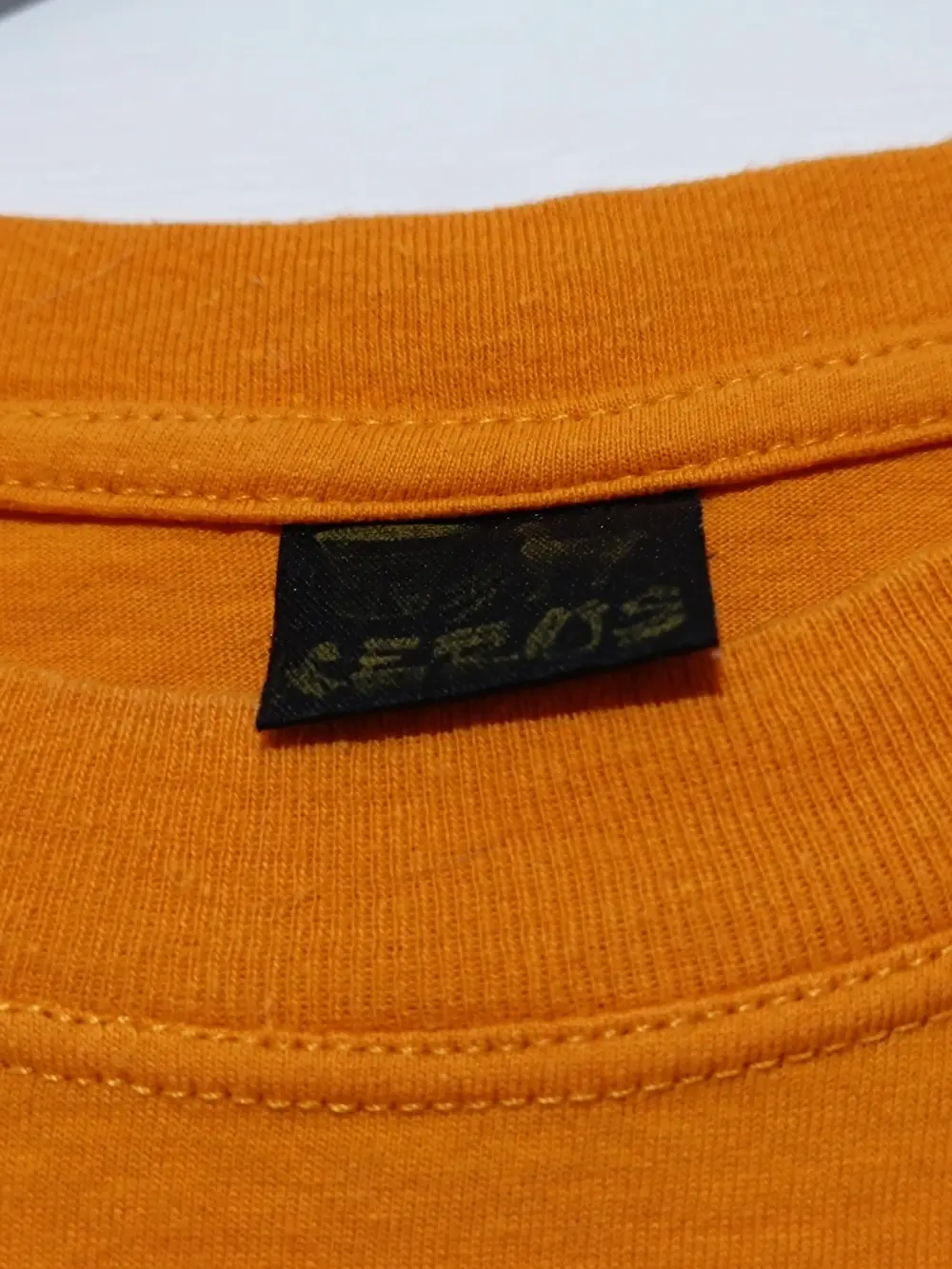 Camiseta vintage Wiphala sirve para S/M ver medidas, foto 3