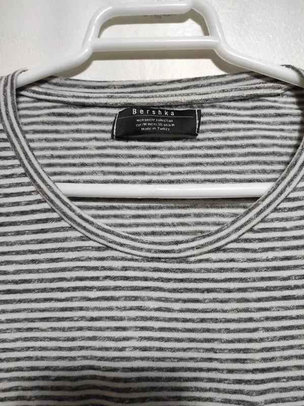 Camiseta manga corta Bershka Talla M, foto 3
