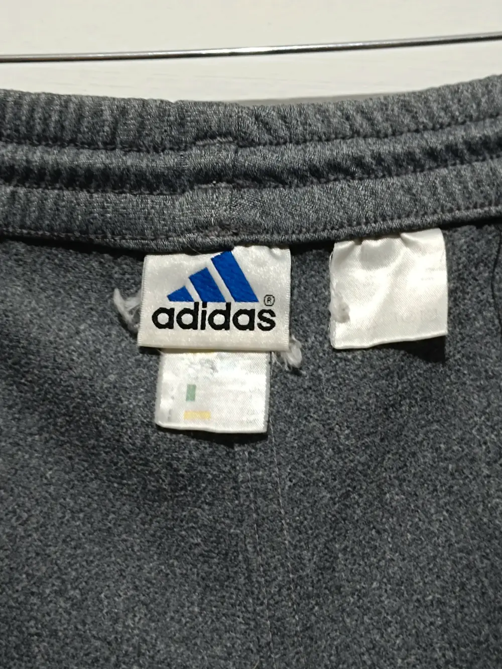 Pantalon corto Adidas originals 3 Stripes talla sirve para 2XL/3XL ver medidas!!, foto 4
