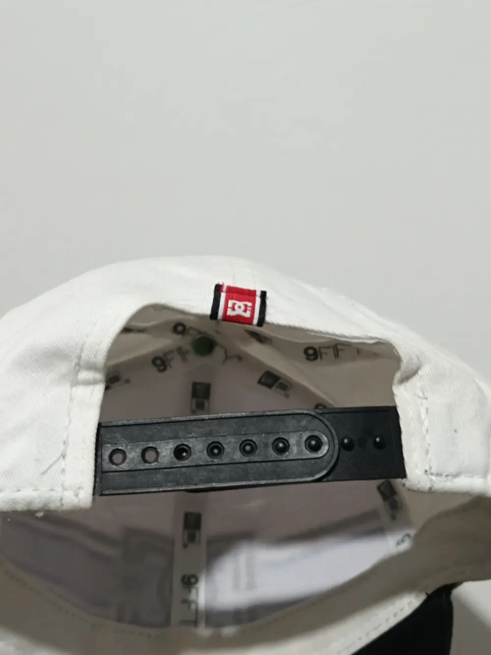 Gorra New era x DC shoes talla única ajustable adulto unisex, foto 4