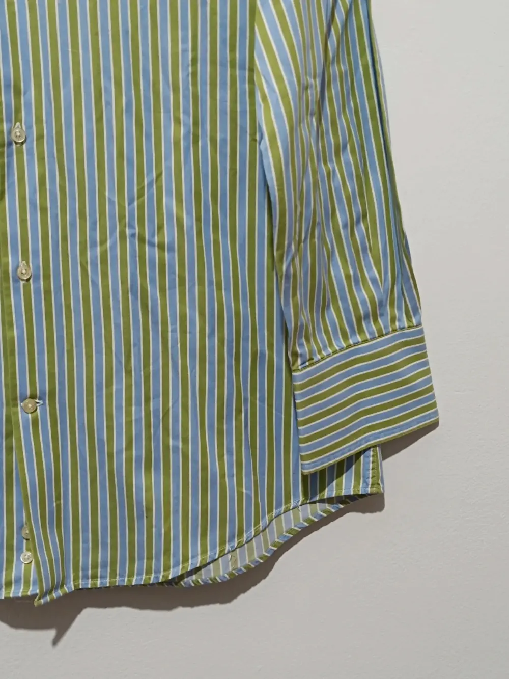 Camisa a rayas hombre manga larga Carolina Herrera talla 15-1/5 equivale a una M ver medidas, foto 2