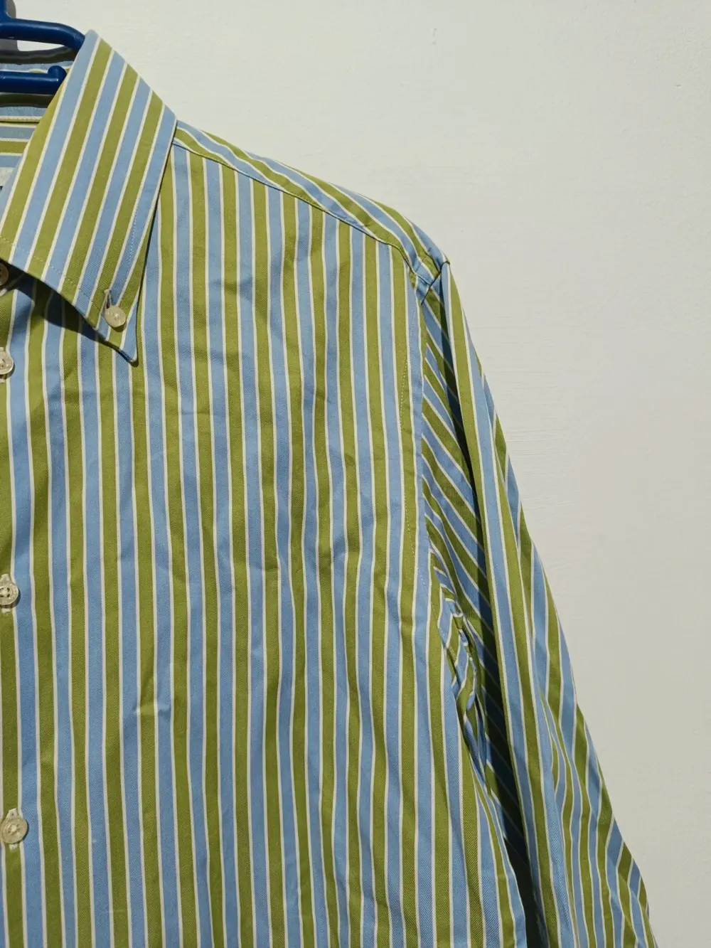 Camisa a rayas hombre manga larga Carolina Herrera talla 15-1/5 equivale a una M ver medidas, foto 4