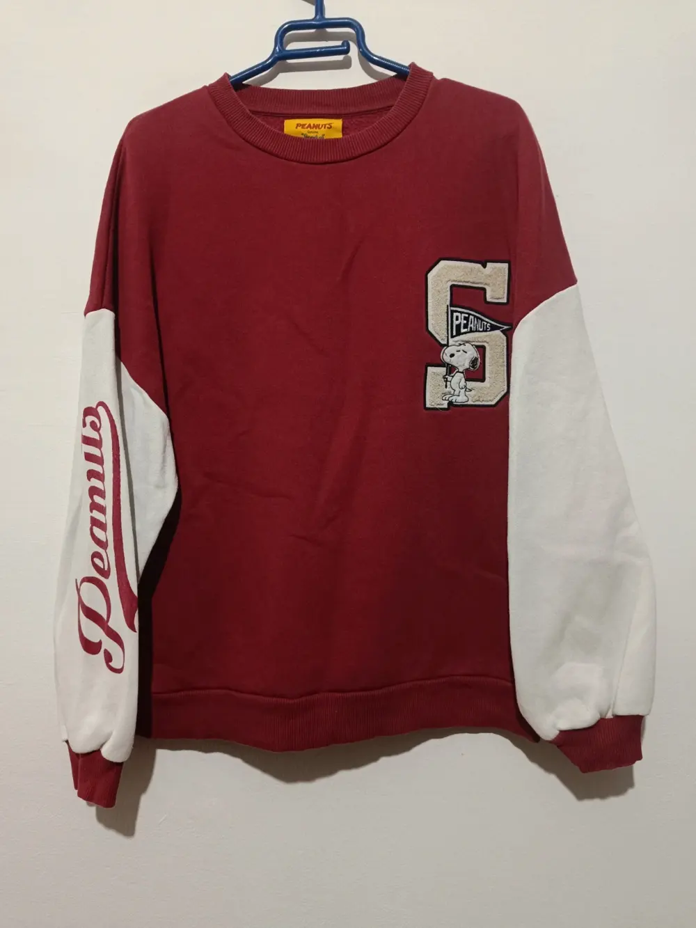 Jersey Peanuts Pull & Bear talla M