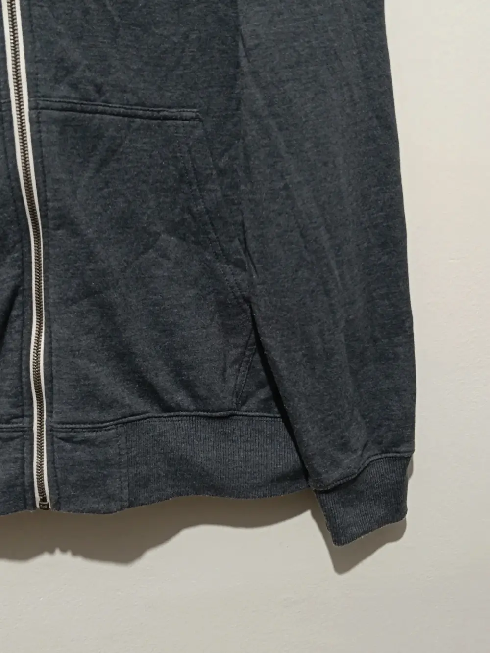 Sudadera con capucha y cremallera Billabong talla L, foto 2