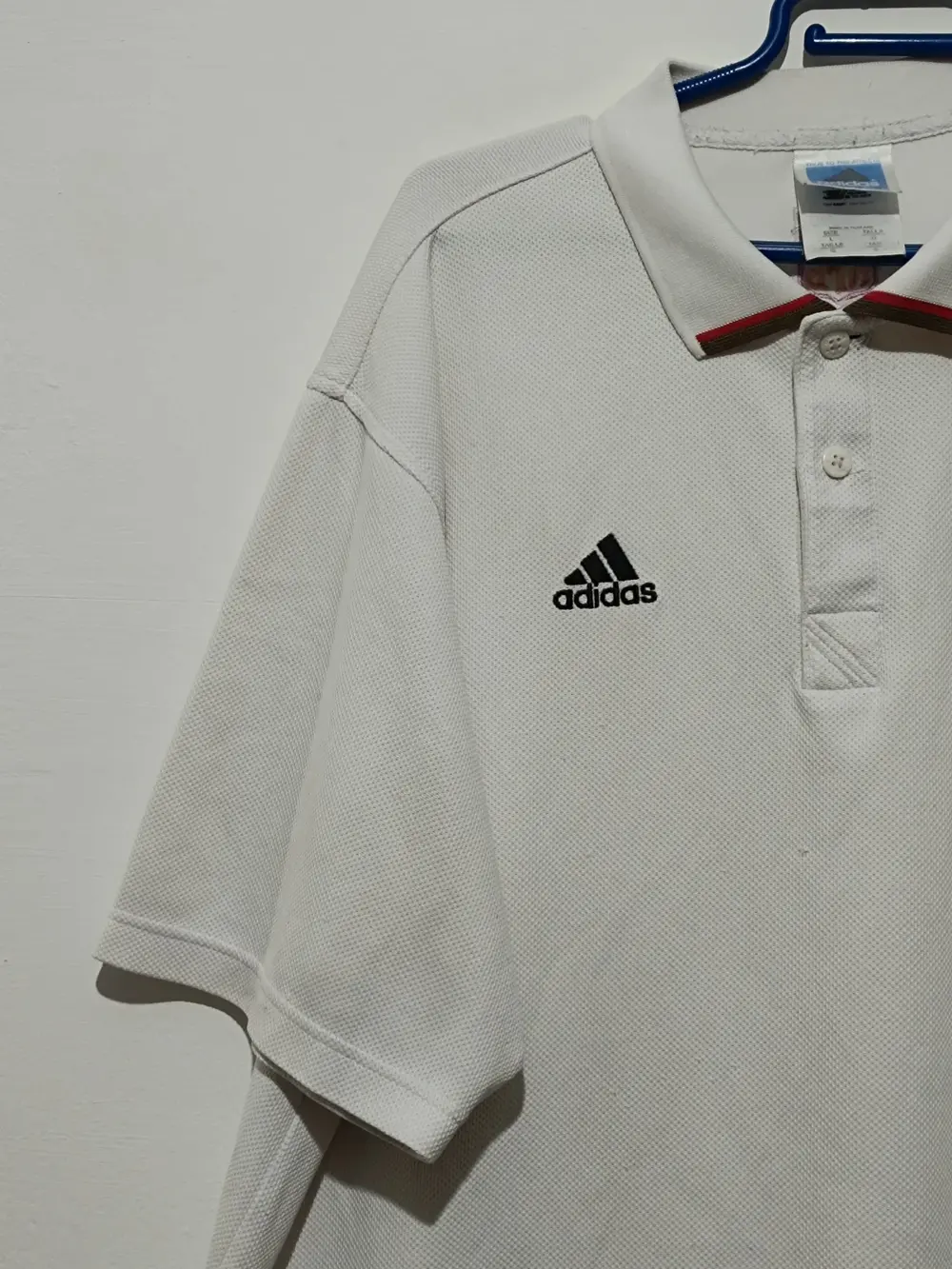 Polo vintage Adidas NFL Tampa by Buccaneers talla L sirve para XL ver medidas, foto 3