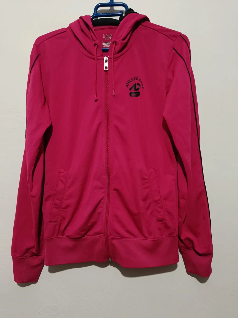 Chaqueta Nike The Athletic dept. talla S ver medidas